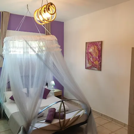 Дом отдыха Daphne's Tropical House Rhodes *